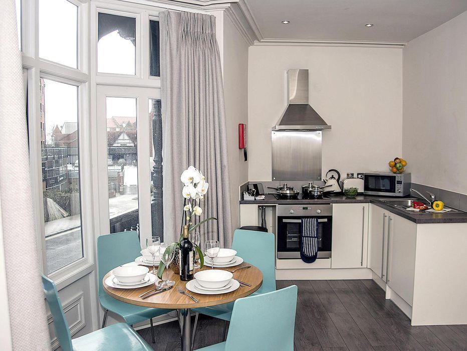 Base Serviced Apartments - City Road Chester Dış mekan fotoğraf