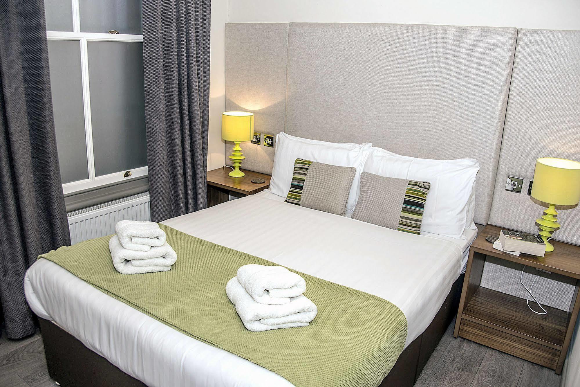 Base Serviced Apartments - City Road Chester Dış mekan fotoğraf