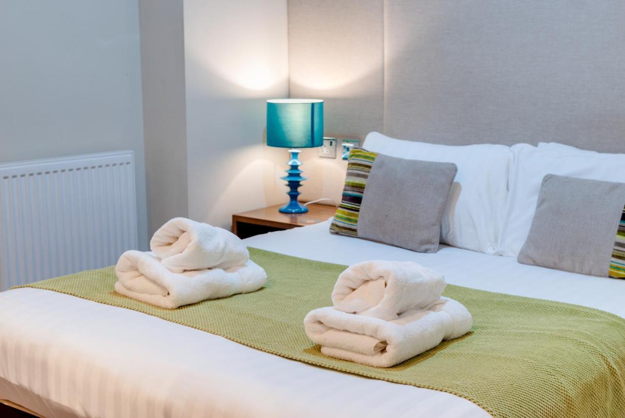 Base Serviced Apartments - City Road Chester Dış mekan fotoğraf