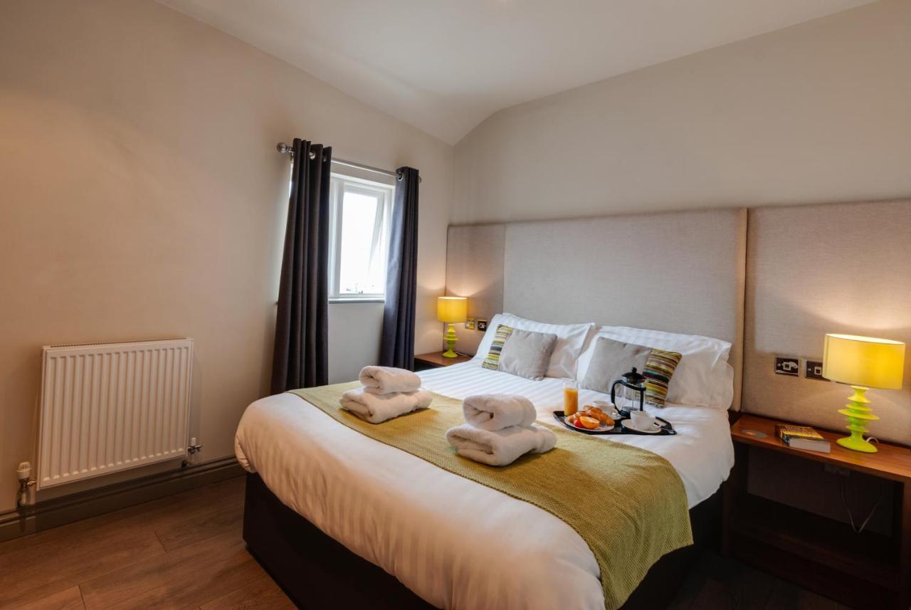 Base Serviced Apartments - City Road Chester Dış mekan fotoğraf