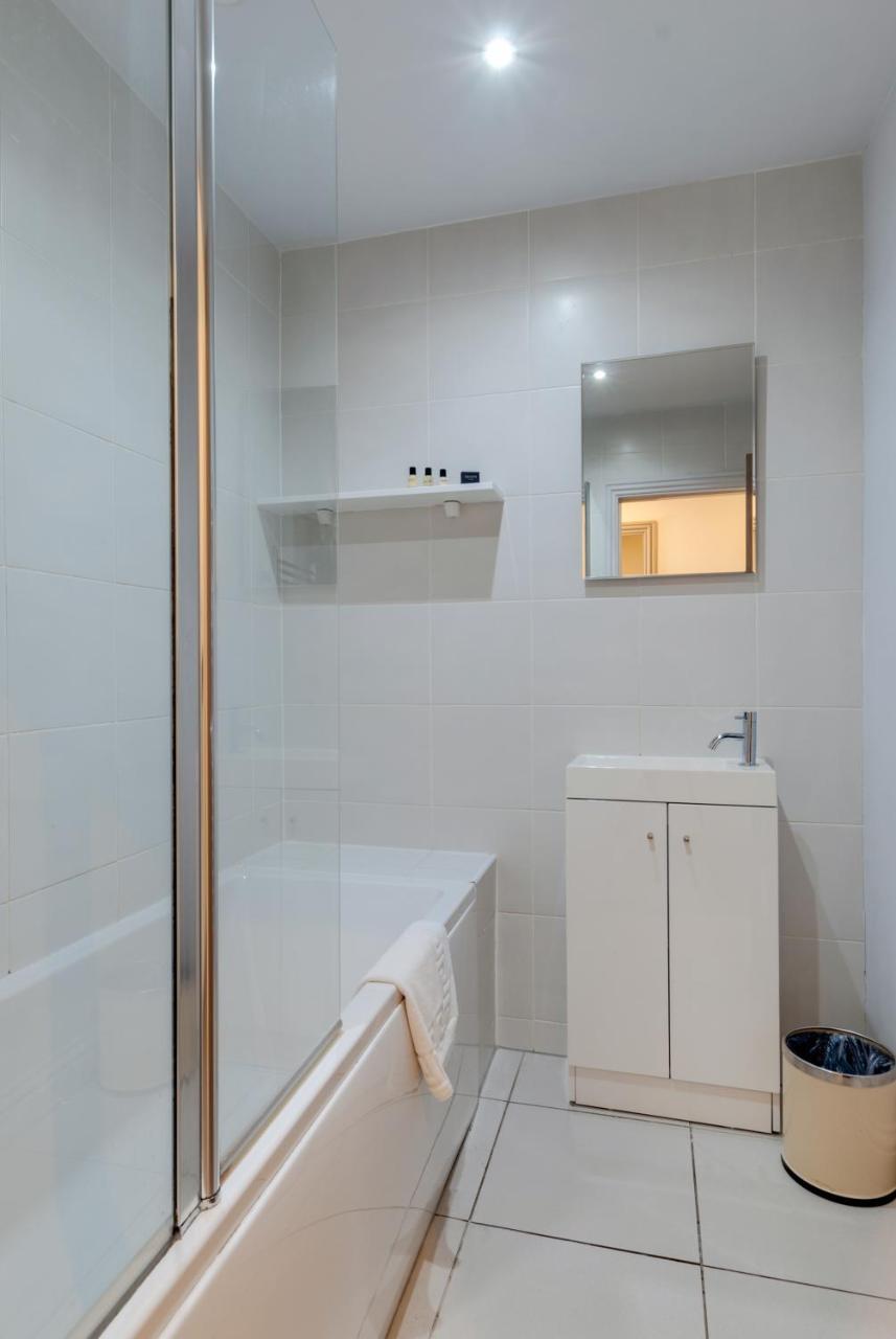 Base Serviced Apartments - City Road Chester Dış mekan fotoğraf