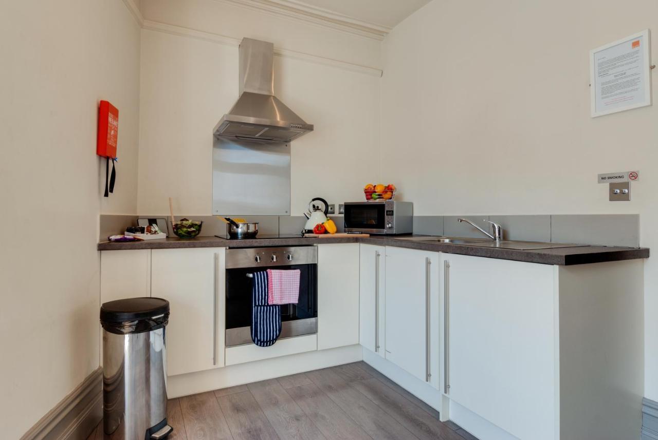 Base Serviced Apartments - City Road Chester Dış mekan fotoğraf